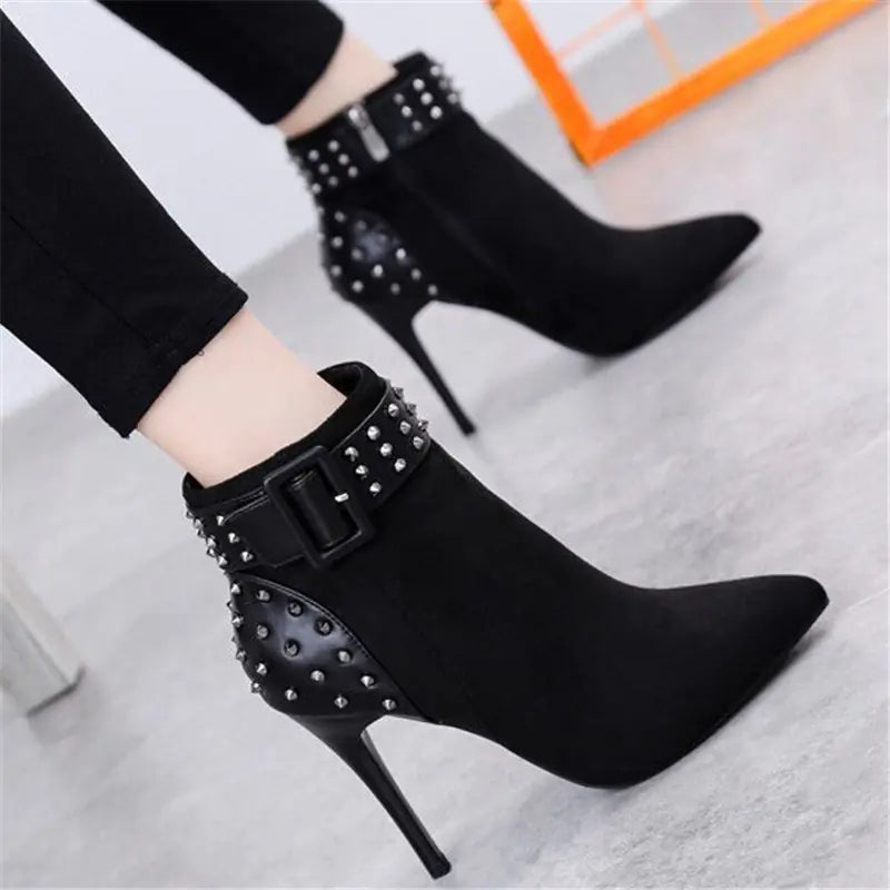 2020 Fall Winter Korean Style Studded High Heel Boots