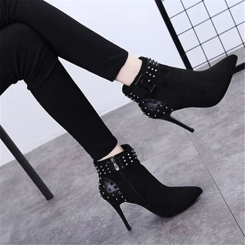 2020 Fall Winter Korean Style Studded High Heel Boots